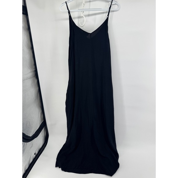City Chic Black V Neck Strappy Maxi Dress size 20 Viscose Resort Wear - Picture 2 of 5